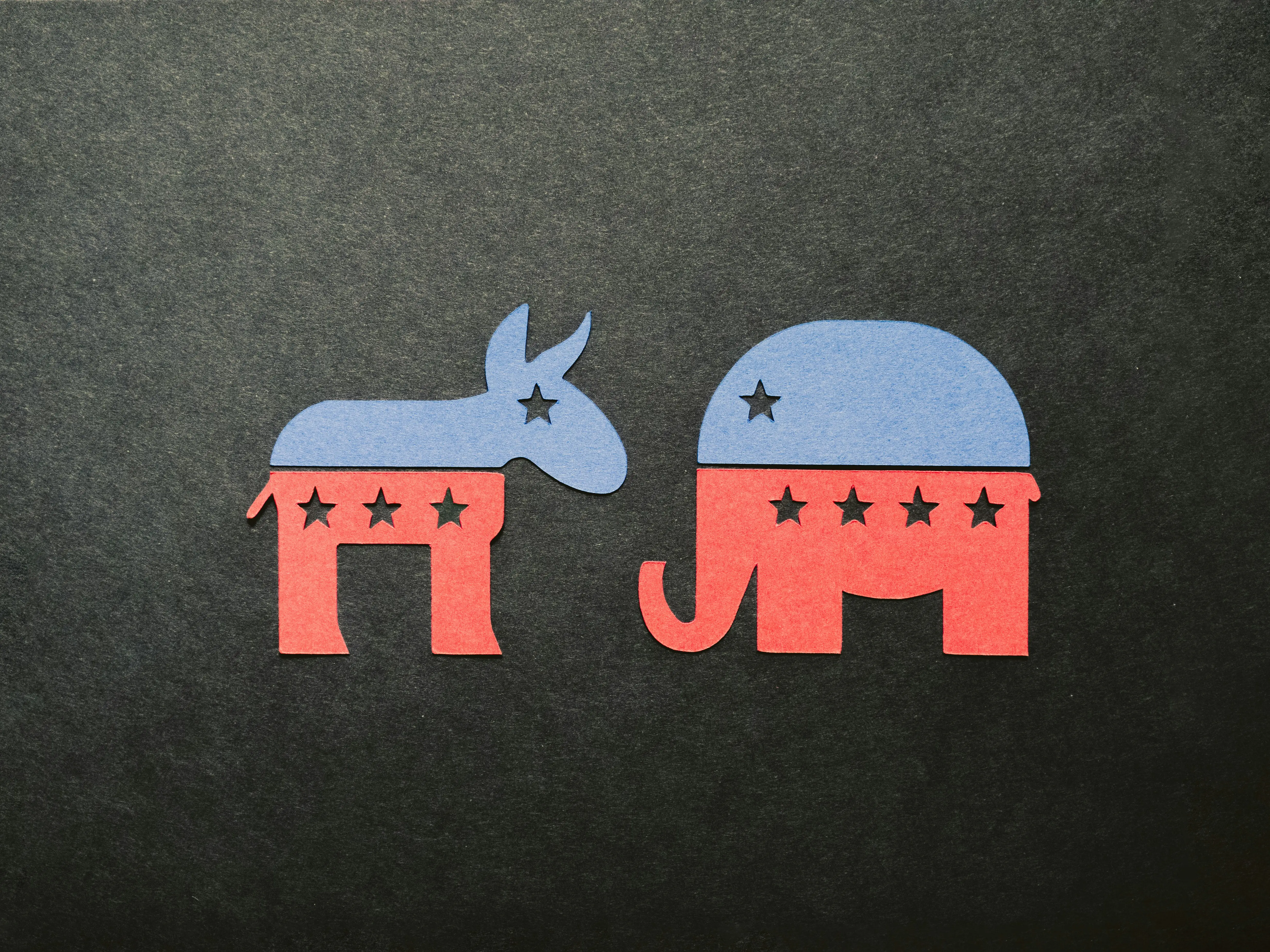 $20mn traded as prediction markets favour Democrats to win House in US midterms $20mn traded as prediction markets favour Democrats to win House in US midterms