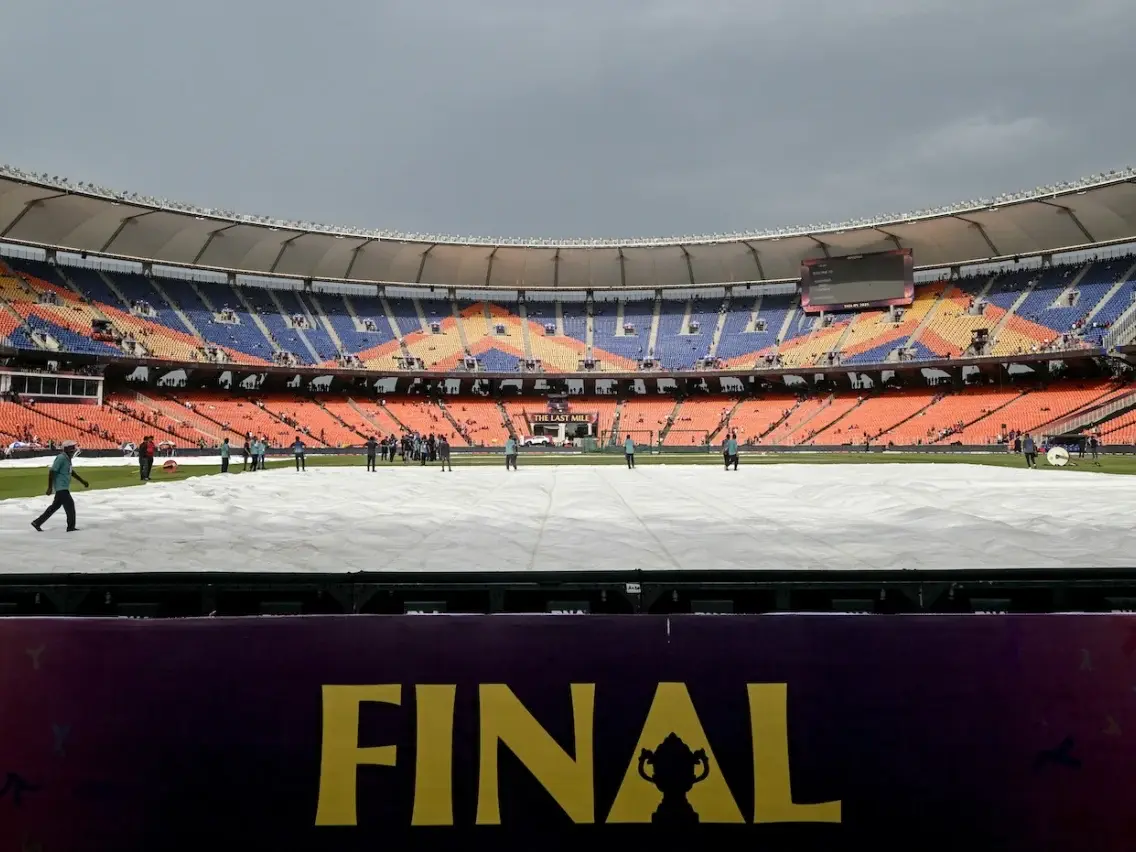 What happens if rain plays spoilsport in GT vs RCB IPL 2026 Final? What happens if rain plays spoilsport in GT vs RCB IPL 2026 Final?