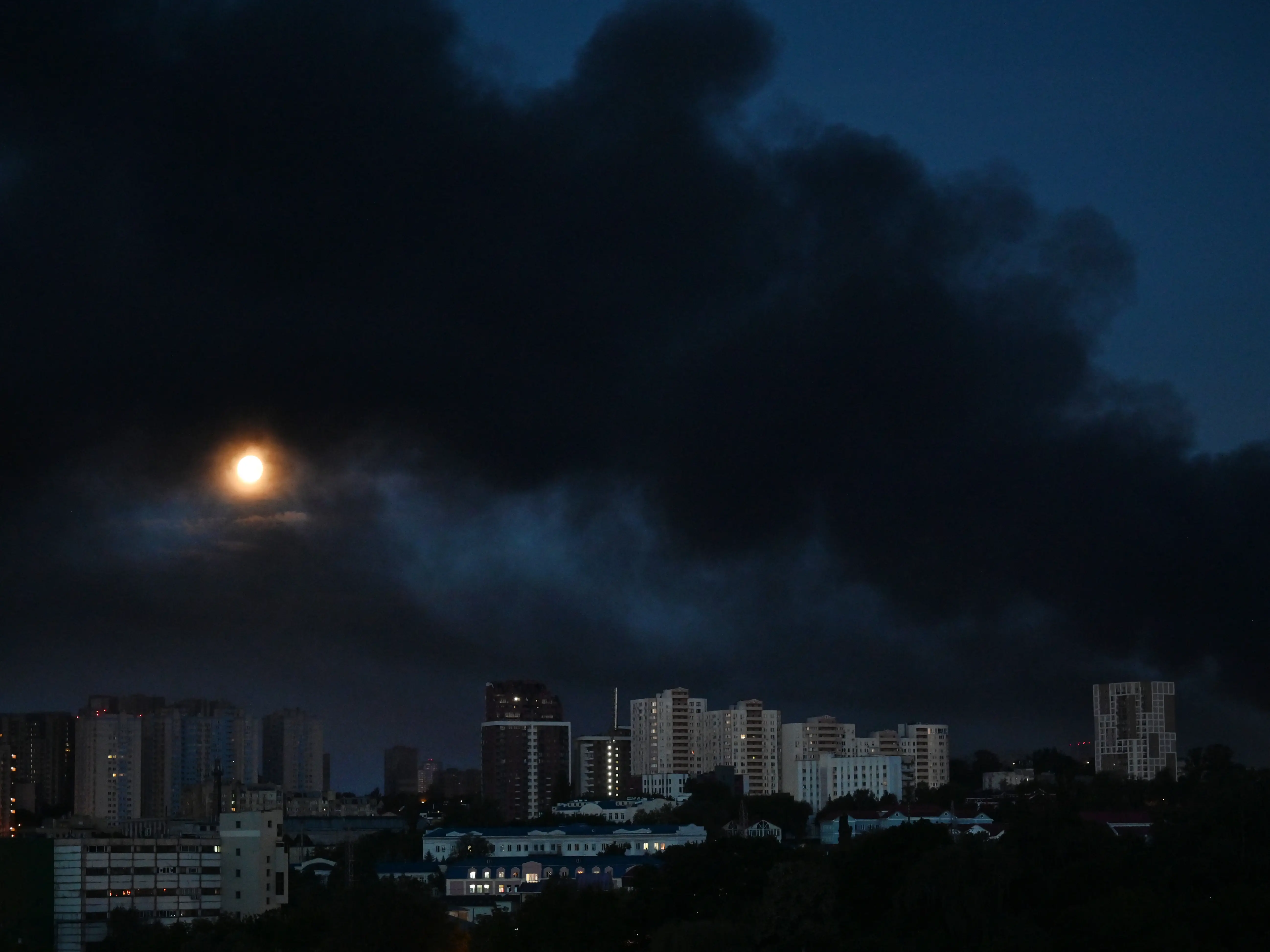 At least 9 killed as Russia launches major missile, drone assault on Ukraine At least 9 killed as Russia launches major missile, drone assault on Ukraine