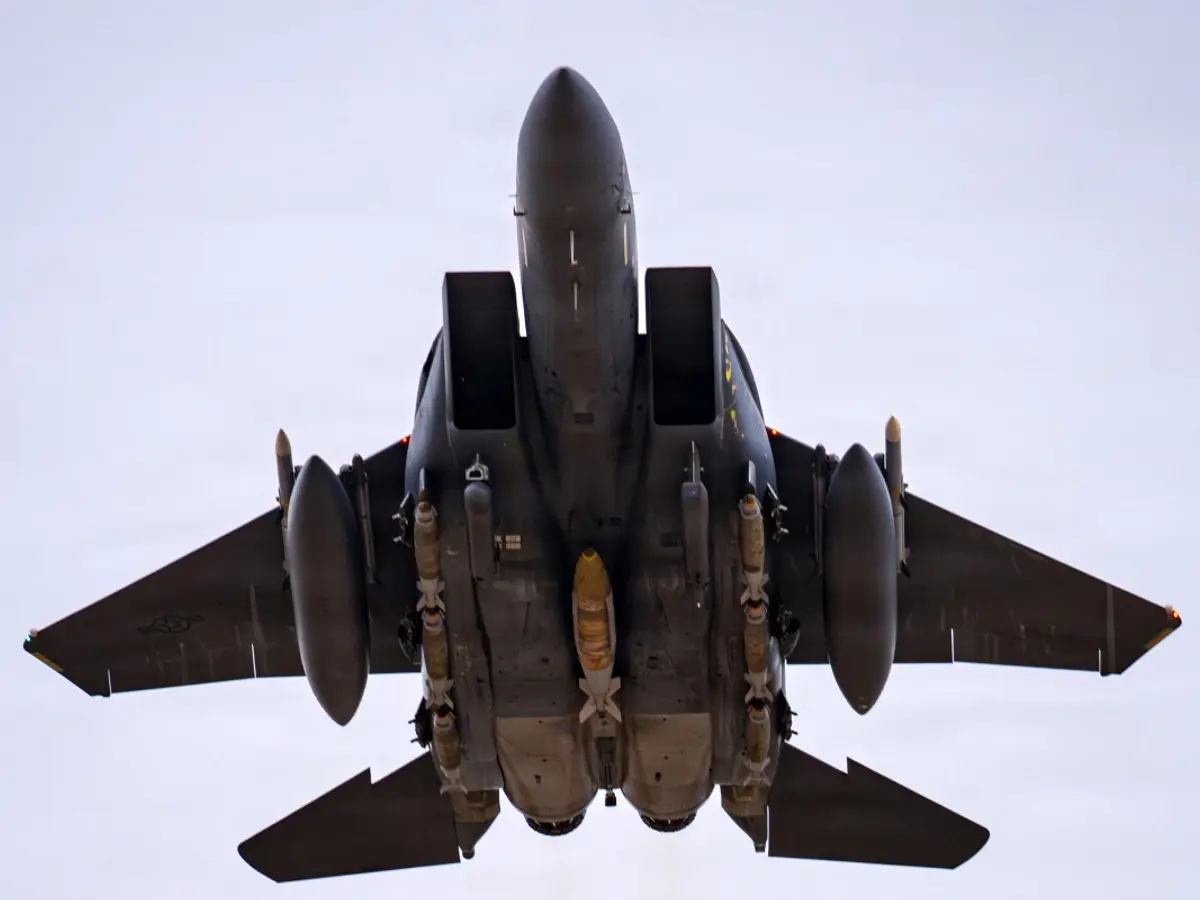 US-F-15-Pilot überlebte zwei Abschüsse innerhalb von 33 Tagen im ...
