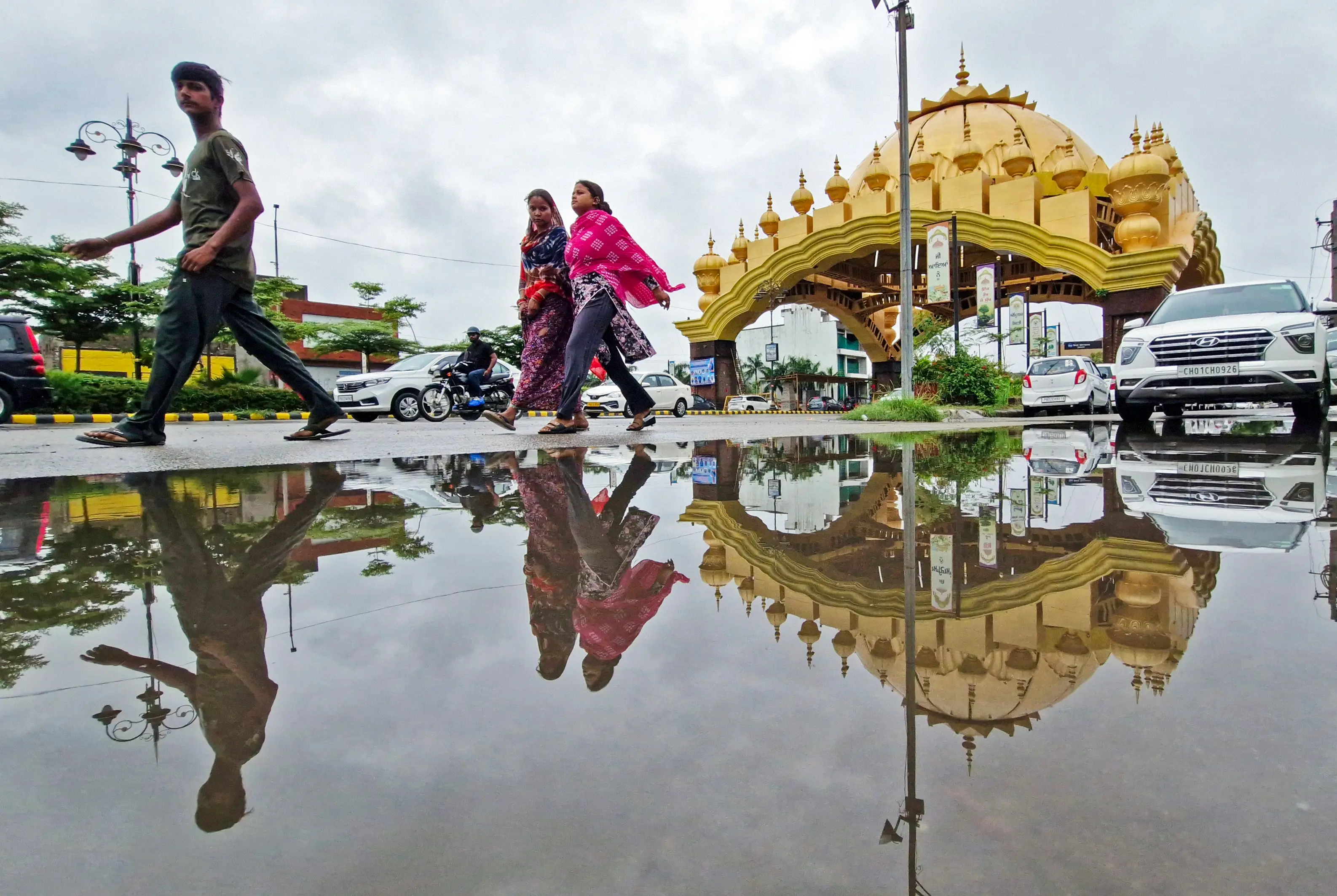 When will Punjab and Jammu & Kashmir get monsoon rains?