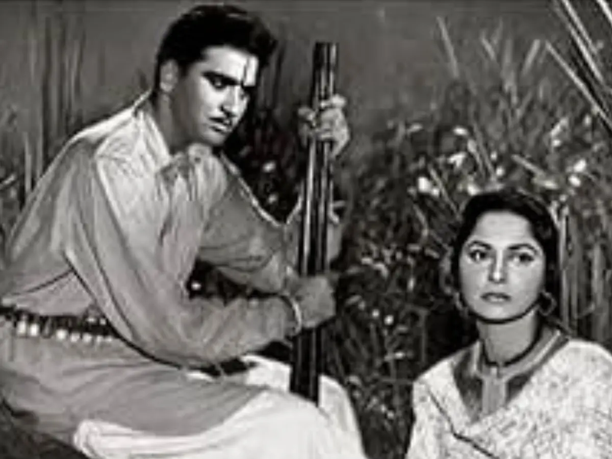 Mujhe Jeene Do