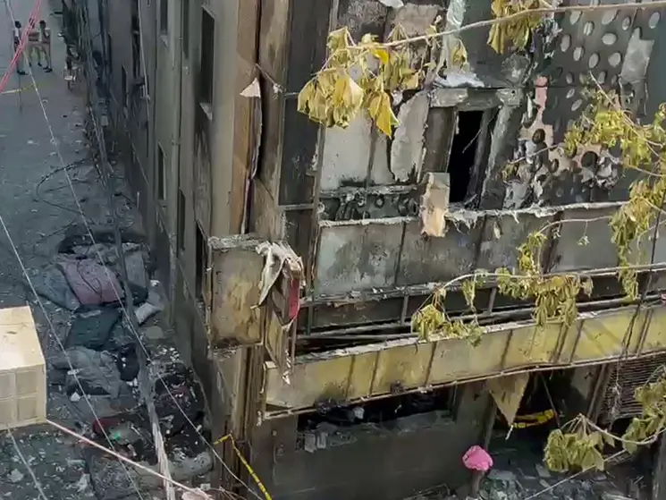 Delhi hotel fire: Owner sought to renew ‘tea and snacks stall’ license during rescue operations