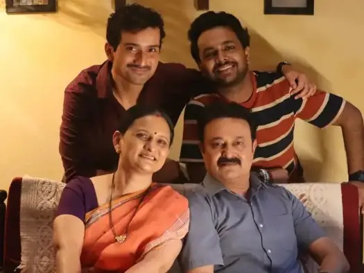 Gullak Review: The familiar warm hug is losing its magic