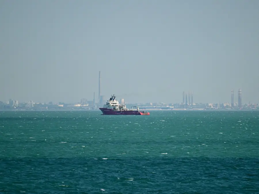 Explosion in Romania: Stray Ukrainian naval drone detonates near Constanța oil terminal