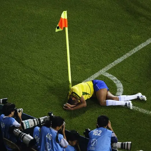 Rivaldo's simulation against Turkey (2002)