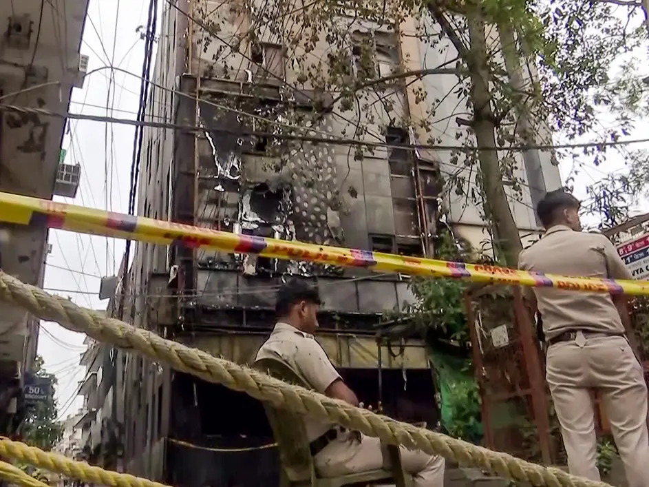 Delhi hotel fire: Police arrest B&B’s cook over negligence in Malviya Nagar tragedy Delhi hotel fire: Police arrest B&B’s cook over negligence in Malviya Nagar tragedy