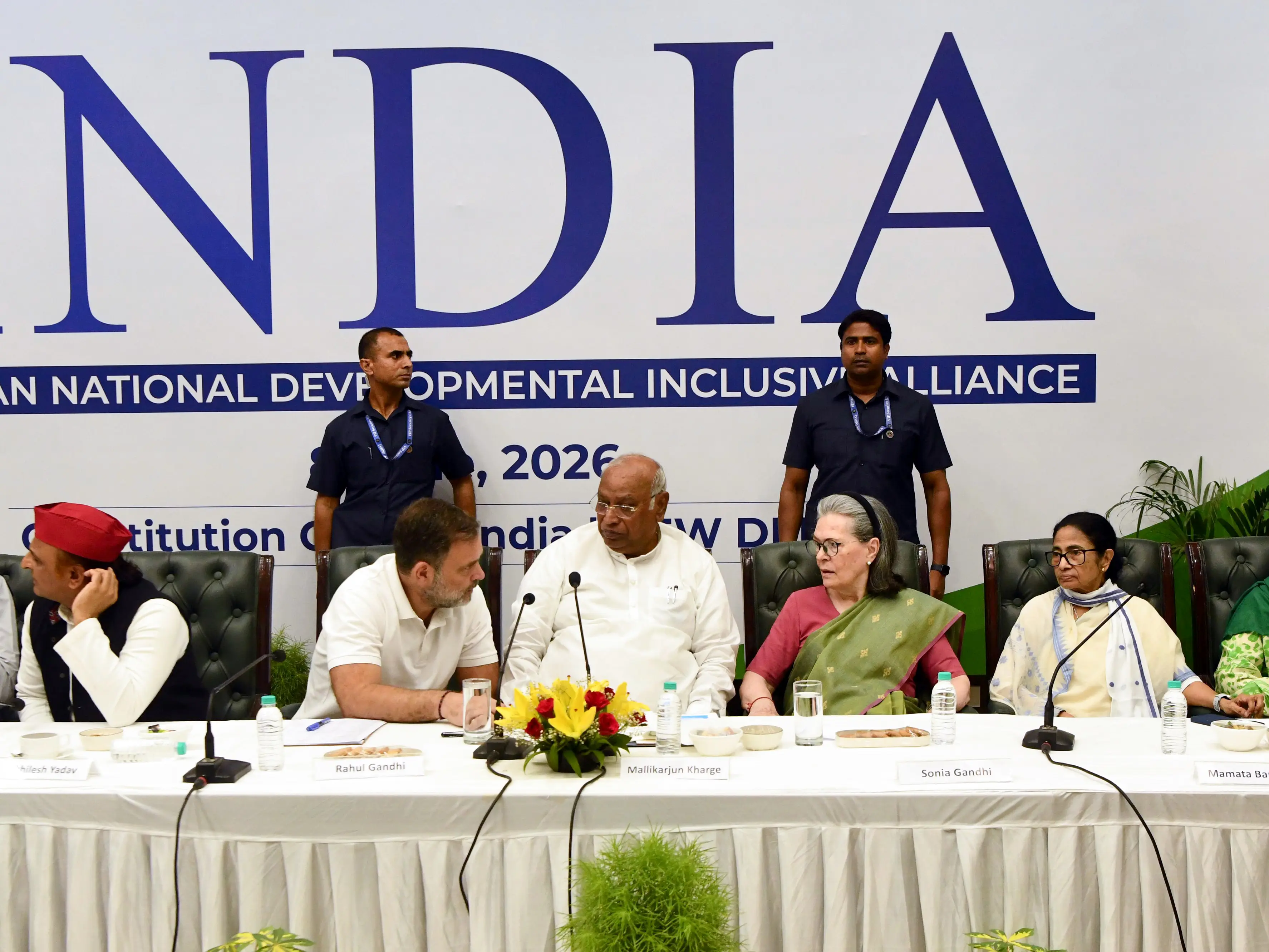 INDIA bloc meeting: Kharge criticises government over SIR, economy, foreign policy INDIA bloc meeting: Kharge criticises government over SIR, economy, foreign policy