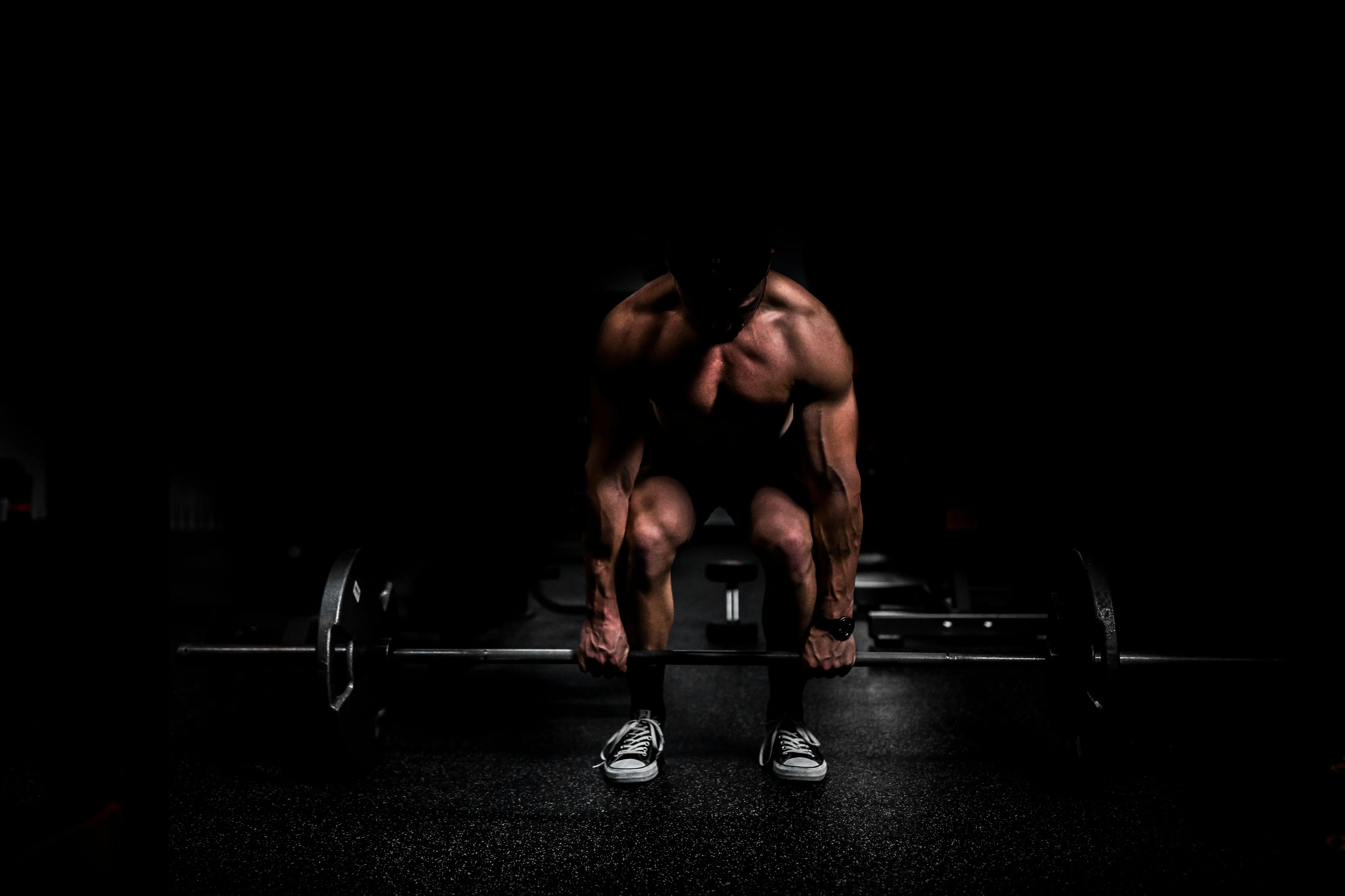Just 90 minutes of strength training a week may help you live longer, Harvard study finds