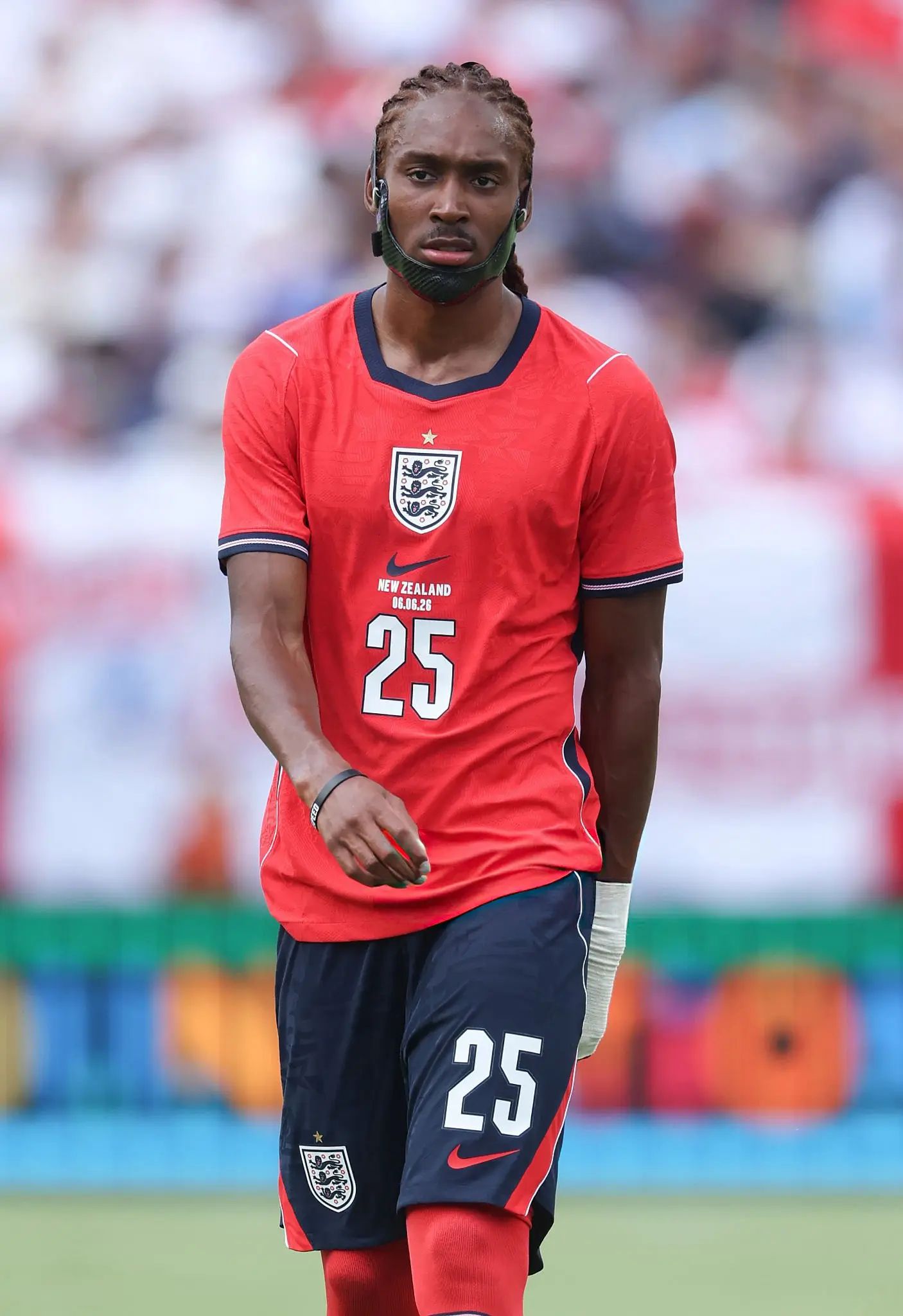 FIFA 2026 | 'Painful but luckily I play with my feet': Spence, with broken jaw, ready to go the extra mile for England at World Cup