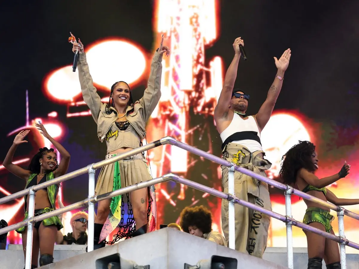 Synchronised Multi-City Countdown Concerts