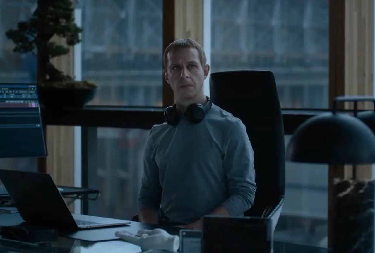 The Social Reckoning teaser: Jeremy Strong is new Mark Zuckerberg in The Social Network companian