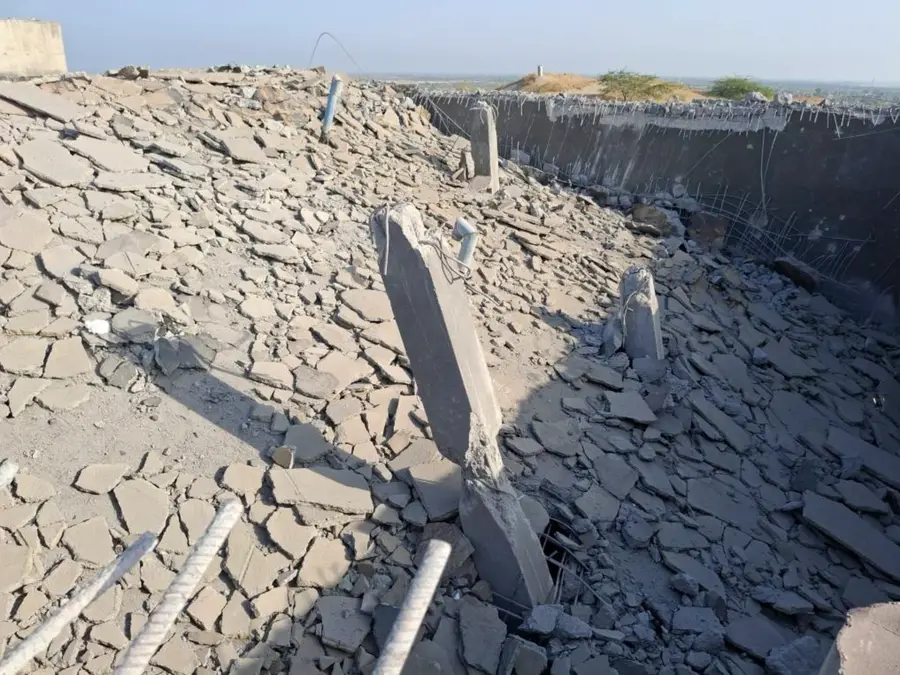 US strikes leave 20,000 without water as fears grow over Gulf infrastructure