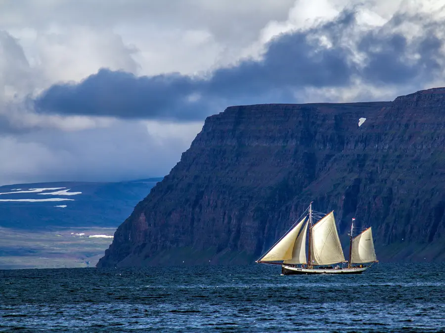 Looking for a destination where daylight lasts for months? Visit this place