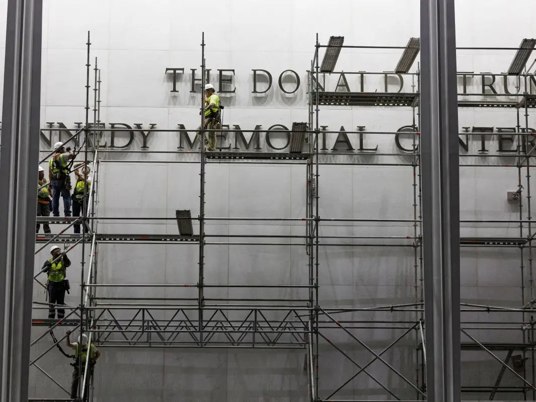 Workers remove Trump's name from Kennedy Center in dramatic overnight operation Workers remove Trump's name from Kennedy Center in dramatic overnight operation