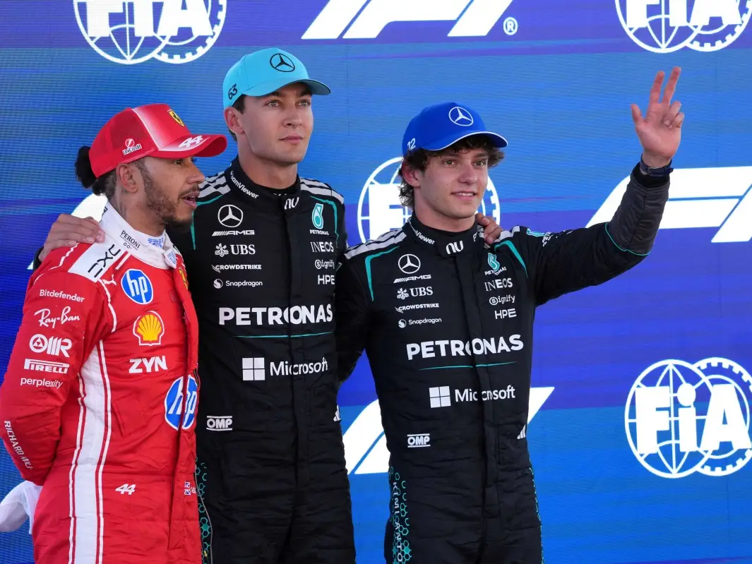 Formula 1 Barcelona-Catalunya Grand Prix: George Russell beats Lewis Hamilton for pole in thrilling qualifying as Leclerc crashes Formula 1 Barcelona-Catalunya Grand Prix: George Russell beats Lewis Hamilton for pole in thrilling qualifying as Leclerc crashes