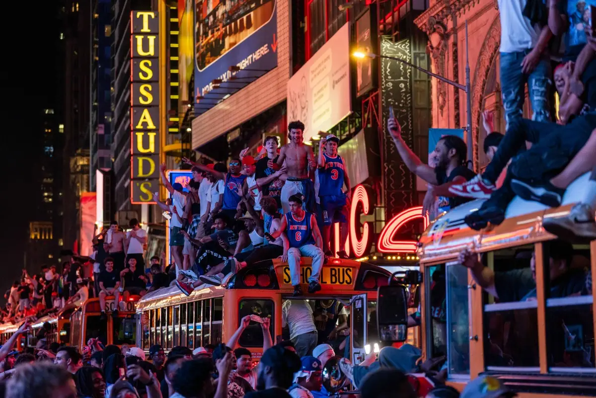 Madison Square Garden becomes the center of the basketball universe