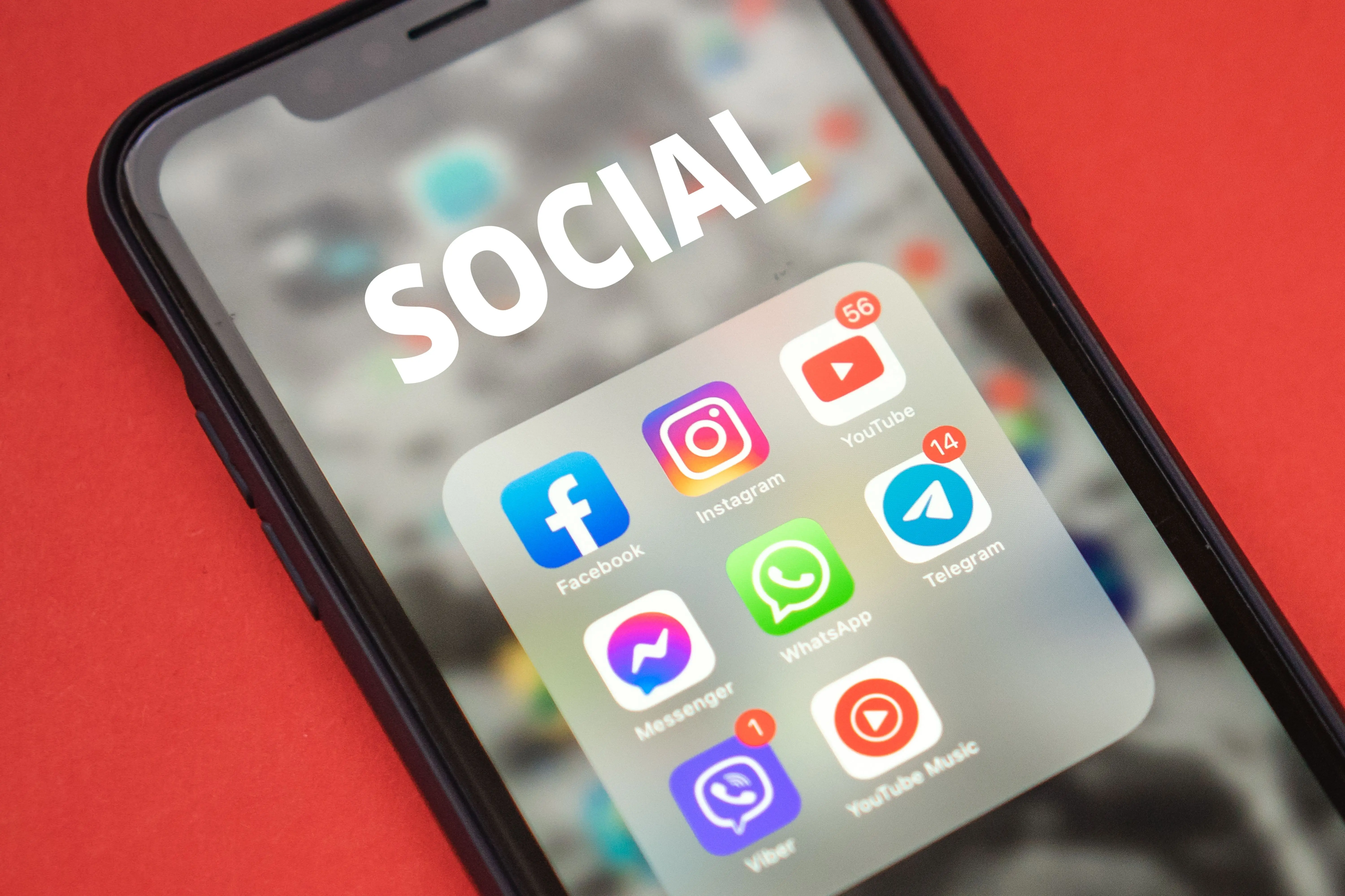UK government to bar all under-16s from major social media platforms, Keir Starmer announces