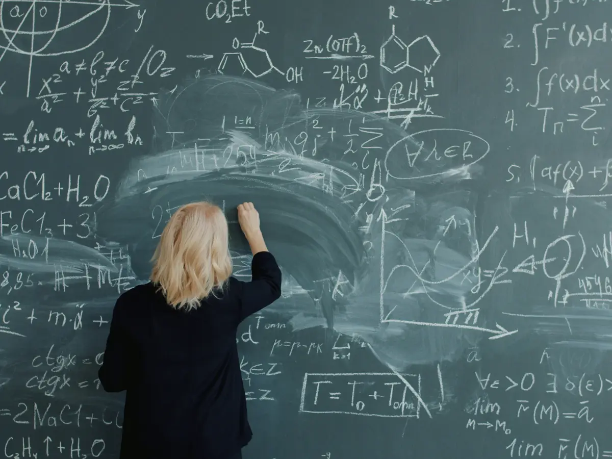 Four AI models fail Math test they could not cheat on, humans score a perfect 10