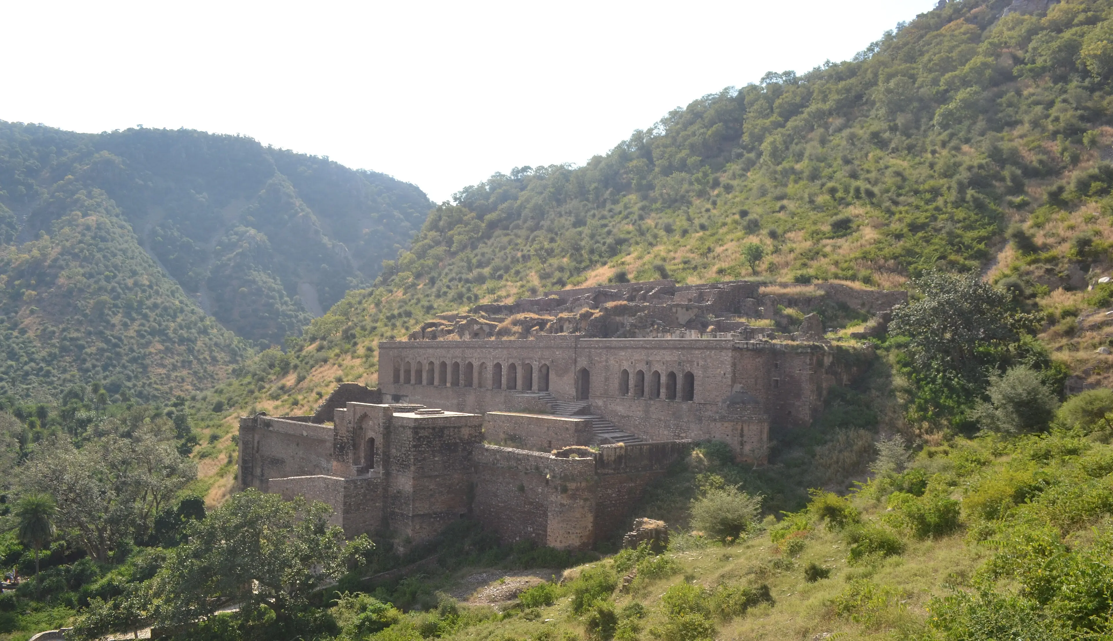 Why is this fort called India's most haunted?