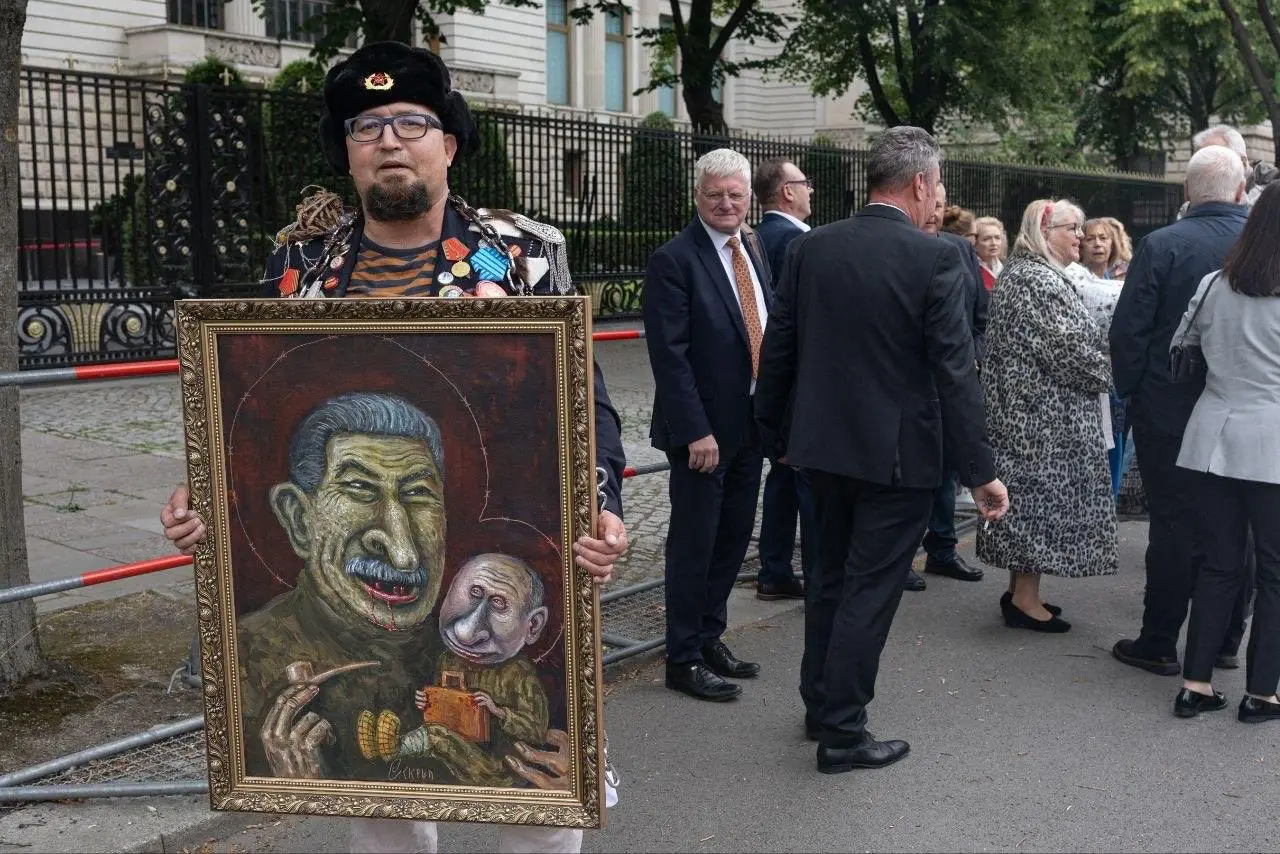 Who was Semyon Skrepetsky? Russian dissident artist shot dead in Poland