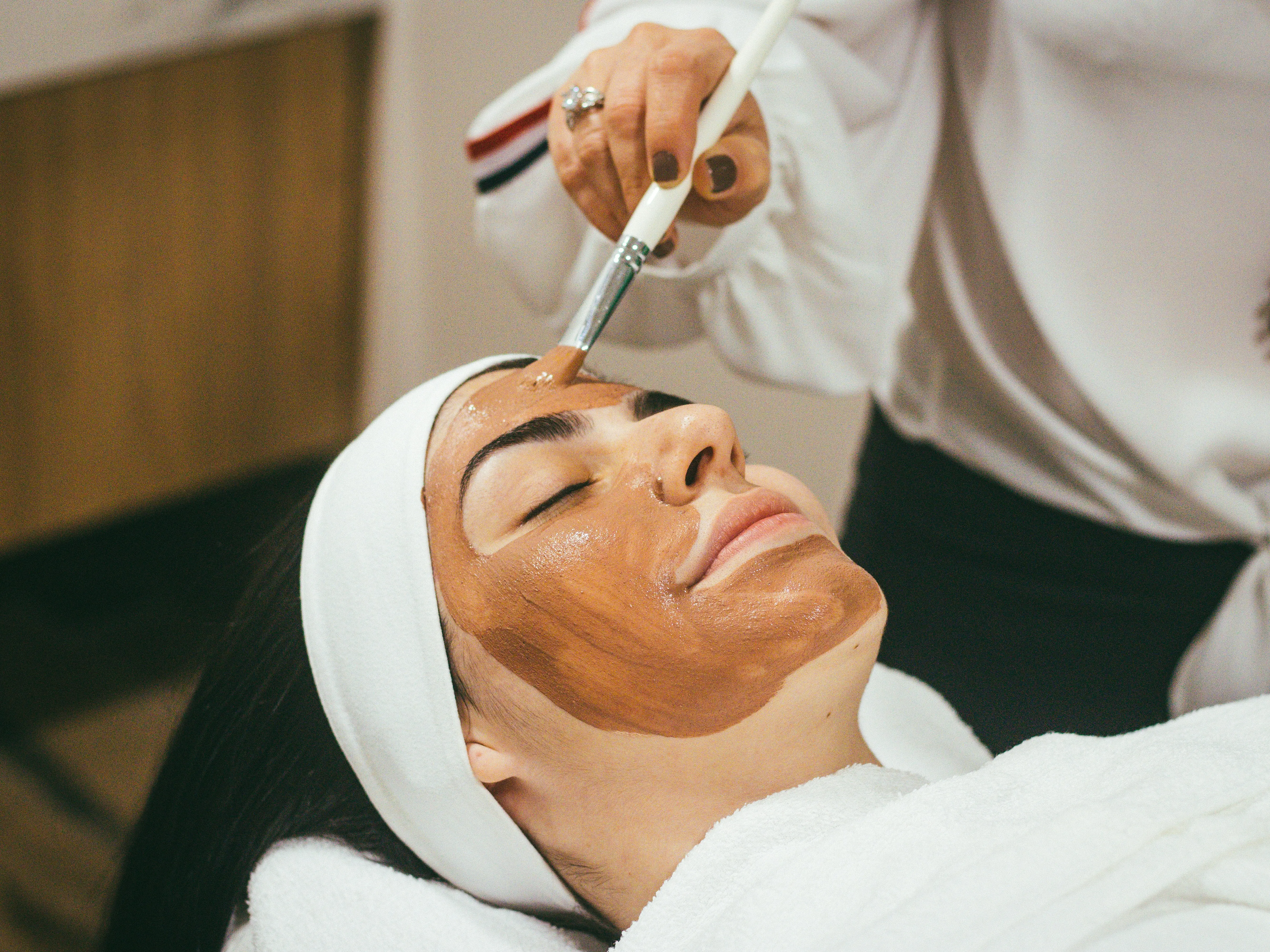 Why Does Skin Need Extra Care During Summer? Why Does Skin Need Extra Care During Summer?