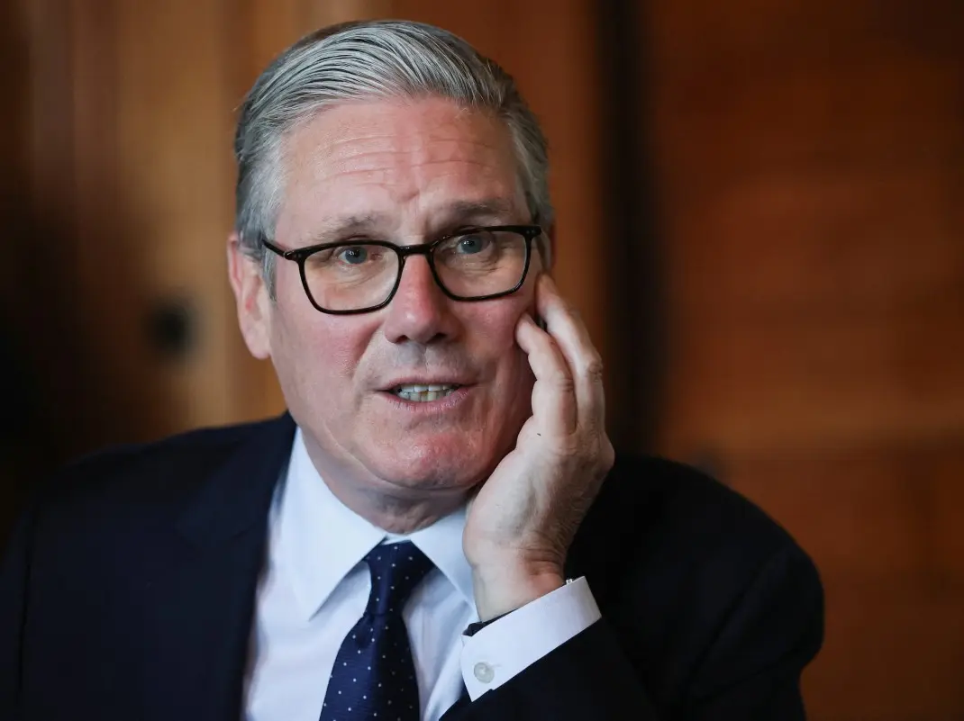 Keir Starmer calls Russian warning shots near British yacht 'deeply concerning' Keir Starmer calls Russian warning shots near British yacht 'deeply concerning'
