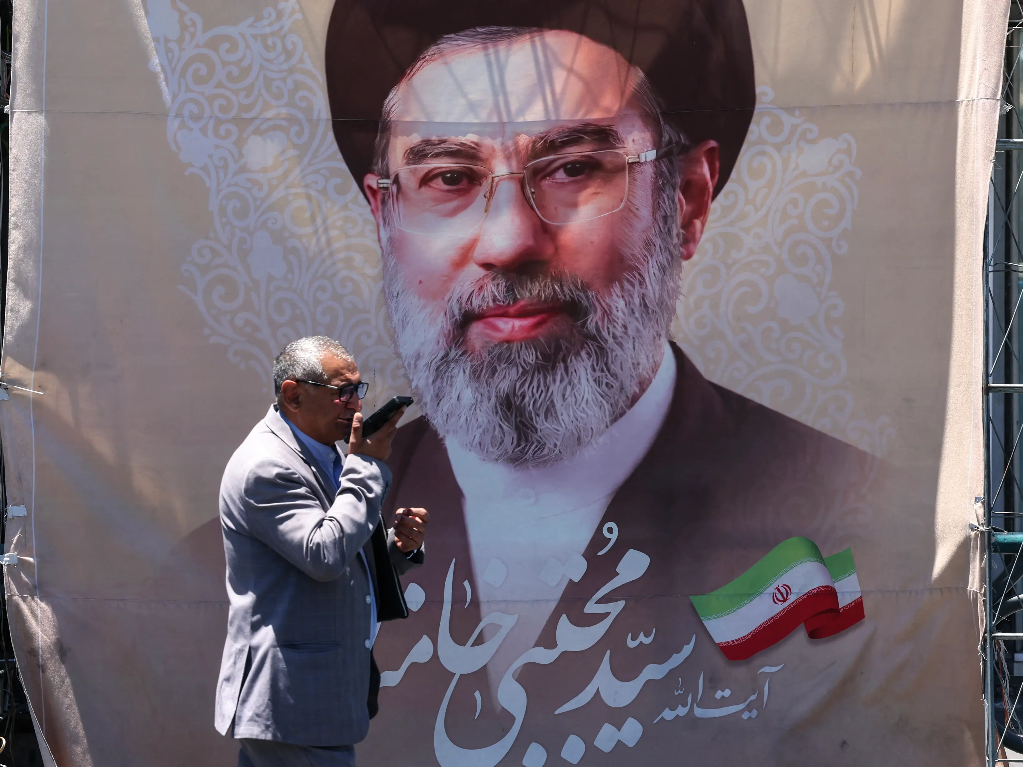 Trump says Iran deal will be signed within 48 hours; Tehran weighs presidential signing Trump says Iran deal will be signed within 48 hours; Tehran weighs presidential signing
