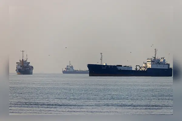 Crude oil prices fall more than 1% as Hormuz set to reopen after US-Iran peace deal Crude oil prices fall more than 1% as Hormuz set to reopen after US-Iran peace deal