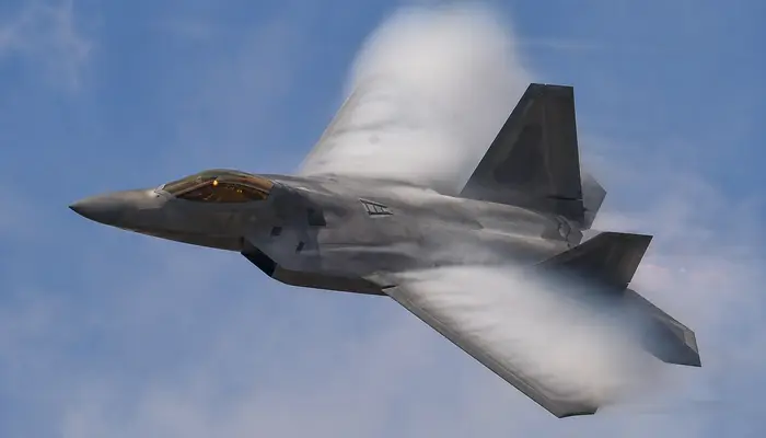 Why the F-22 doesn't need afterburners to fly at Mach 1.5