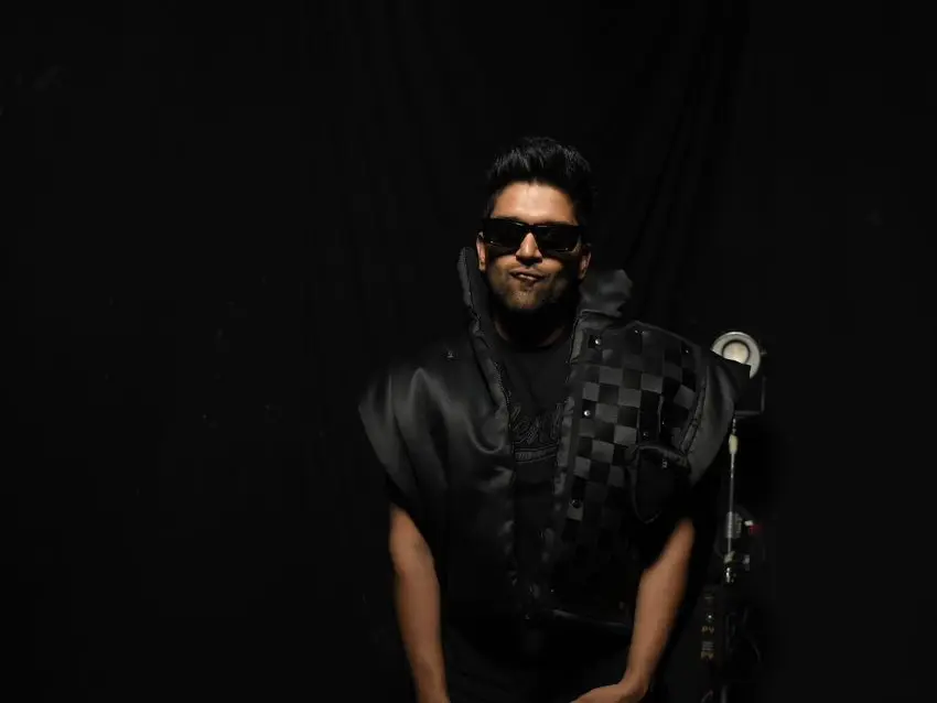 Guru Randhawa to make Paris Fashion Week debut this month Guru Randhawa to make Paris Fashion Week debut this month
