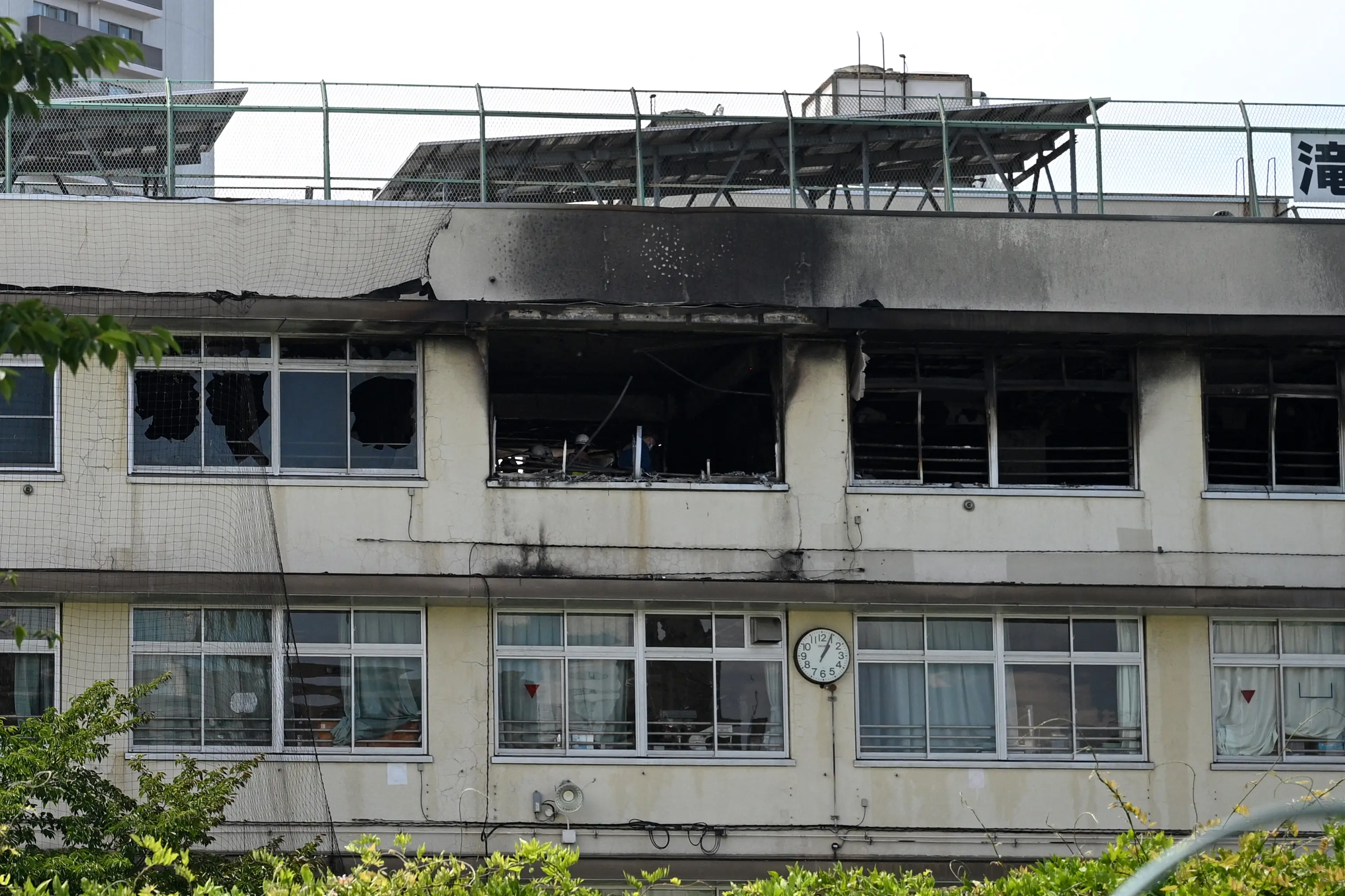 Massive fire breaks out at elementary school in Japan’s Tokyo | VIDEO