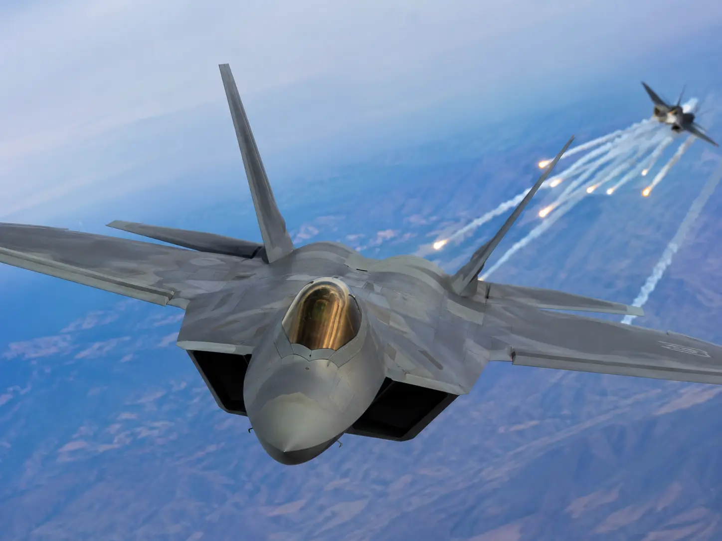 Why the F-22 still carries a 20mm cannon despite rarely using it