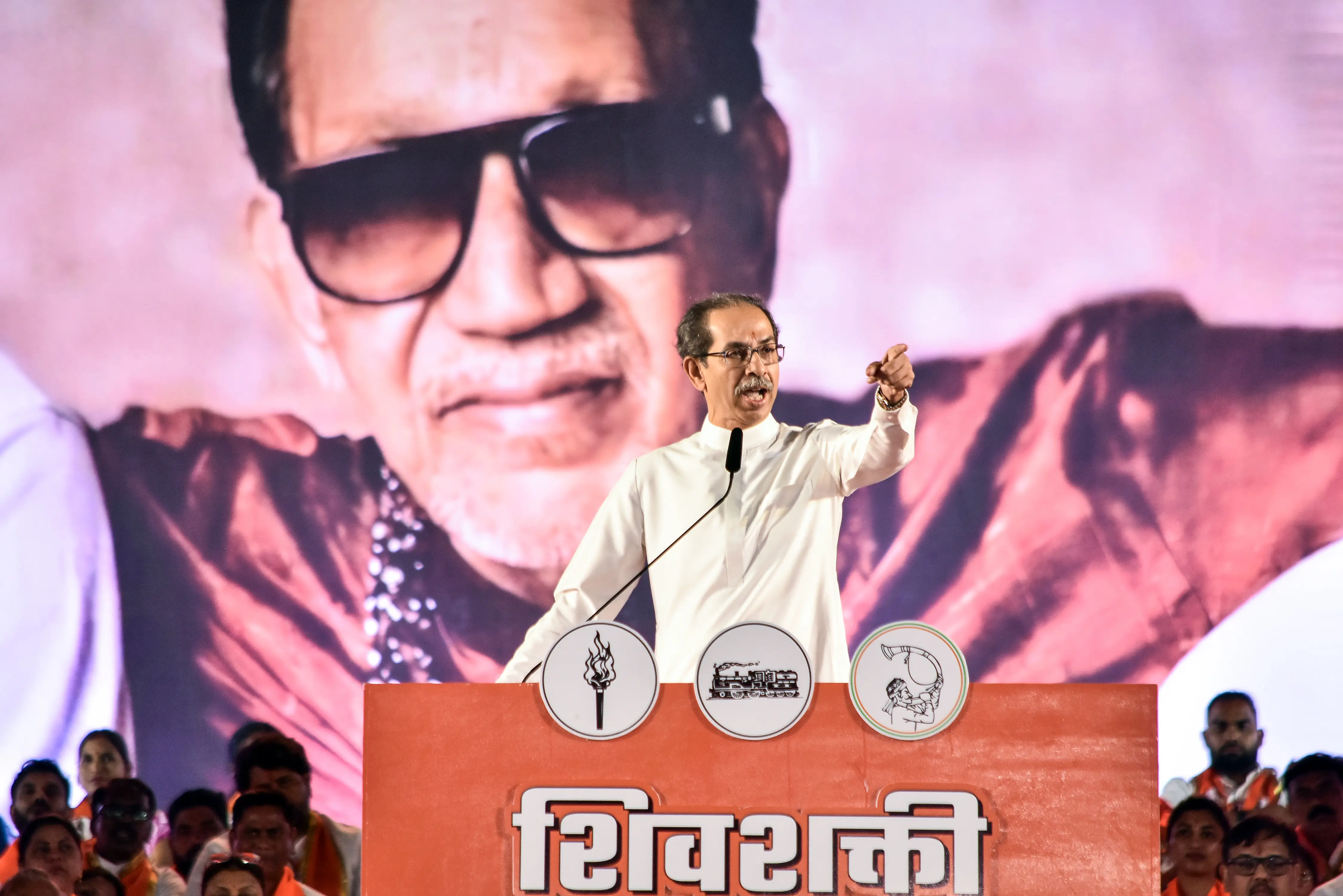Amid defection buzz, Uddhav Thackeray offers to step down as Shiv Sena (UBT) chief, vows to fight on