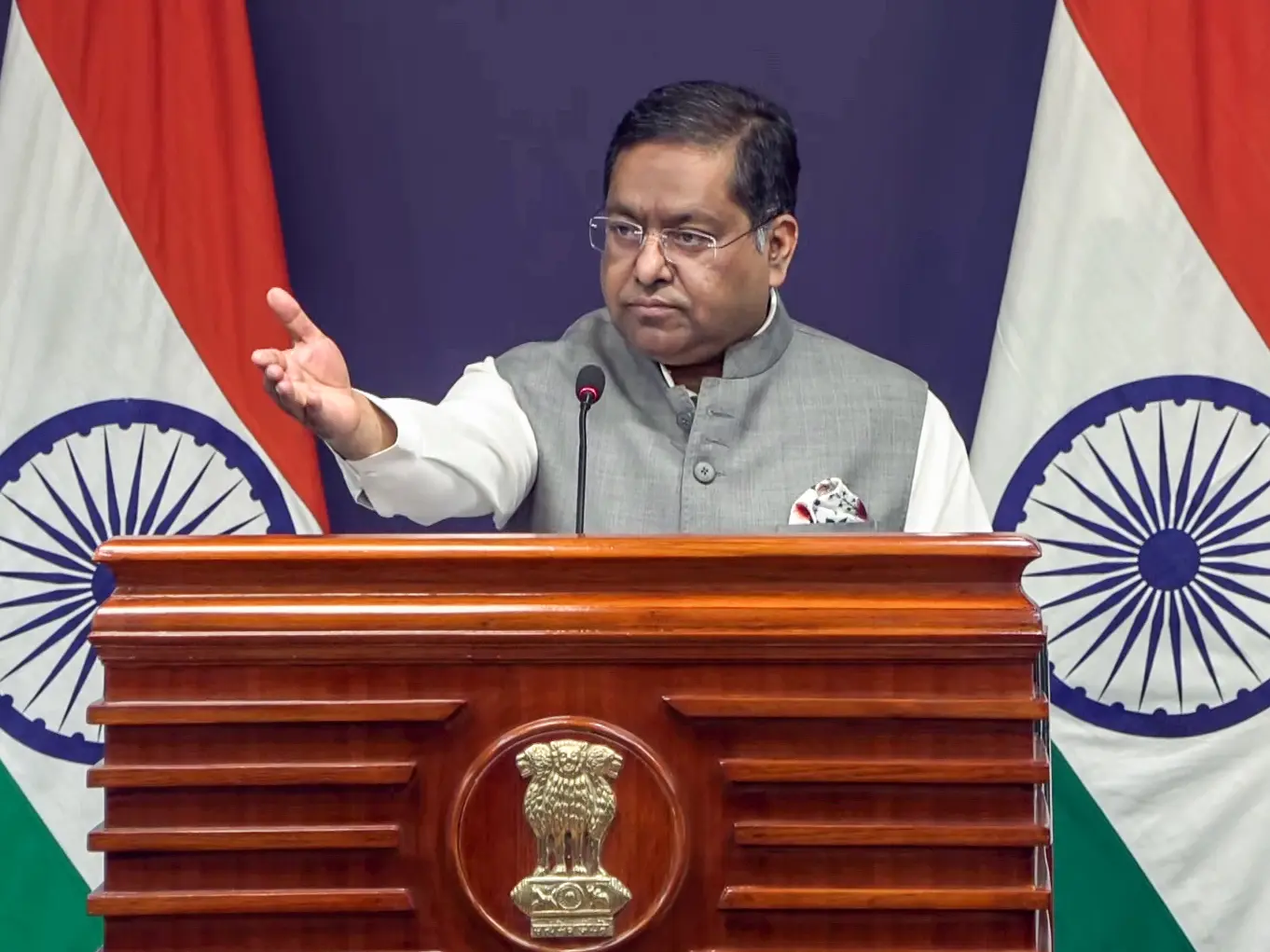 'Driven by bigotry and hatred': India hits back at Pakistan Prez, calls out its abysmal human rights record 'Driven by bigotry and hatred': India hits back at Pakistan Prez, calls out its abysmal human rights record
