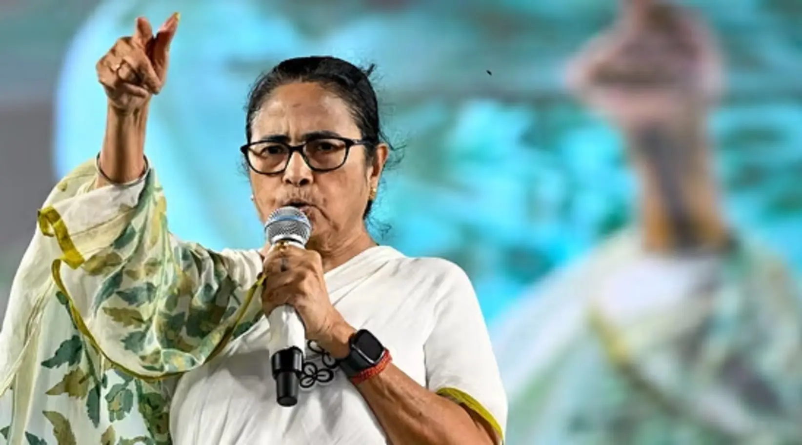 Mamata-led TMC faction hits back, expels Firhad Hakim, Aroop Roy and 6 others over anti-party activities