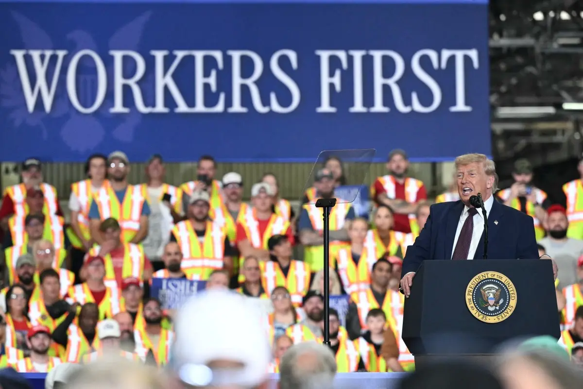 'Who did not vote for me?' Trump gets unexpected response in Pennsylvania rally - WATCH