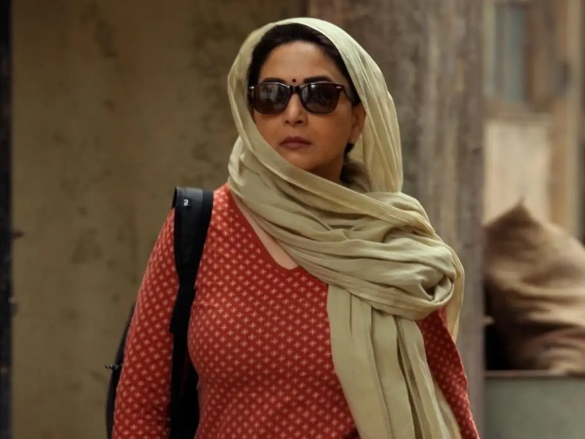 Madhuri Dixit in Mrs Deshpande
