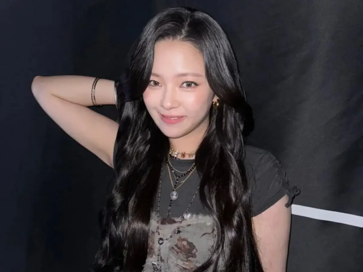 Is TWICE's Jeongyeon leaving JYP Entertainment? Here's what we know so far