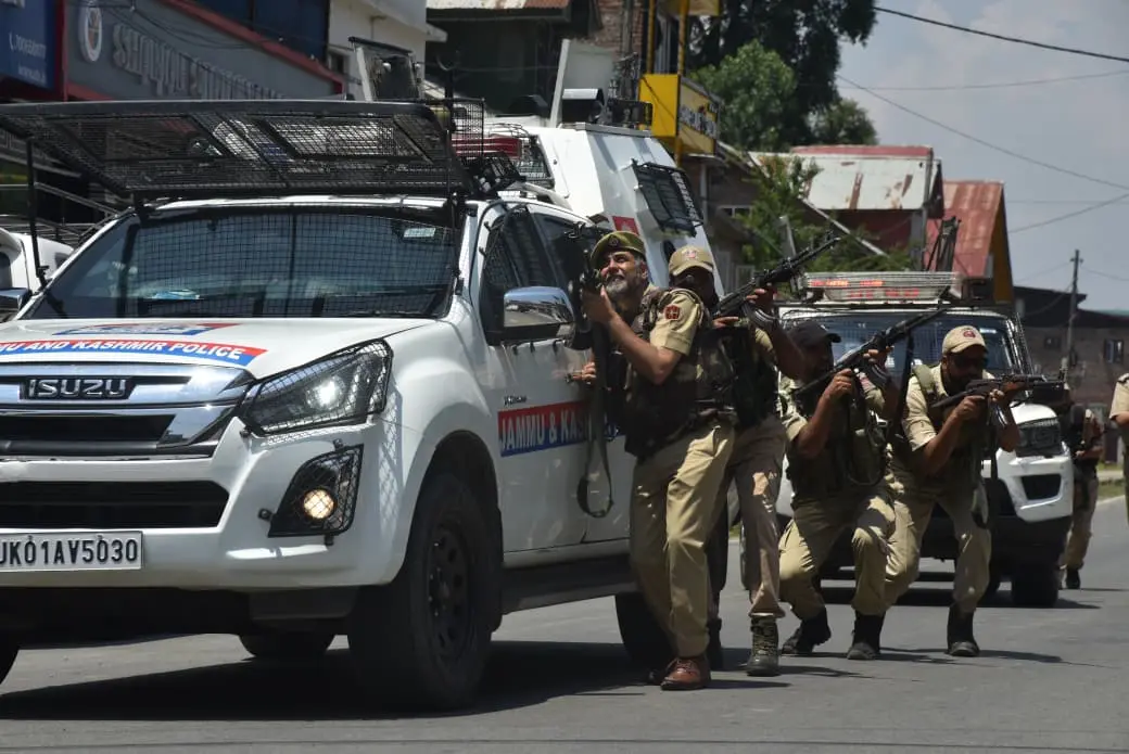 Anantnag Police enhance Amarnath Yatra security with anti-drone mock drill