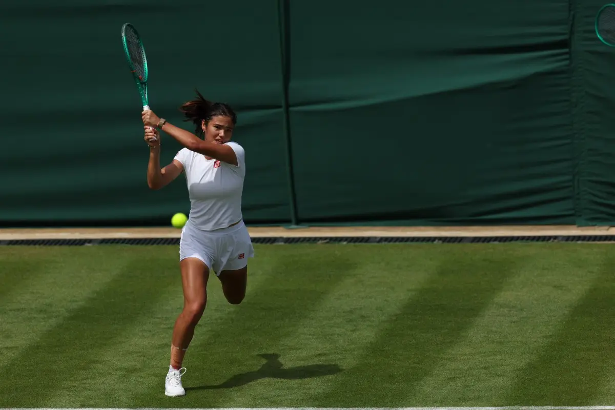 Emma Raducanu's Wimbledon participation in doubt after injury scare during practice