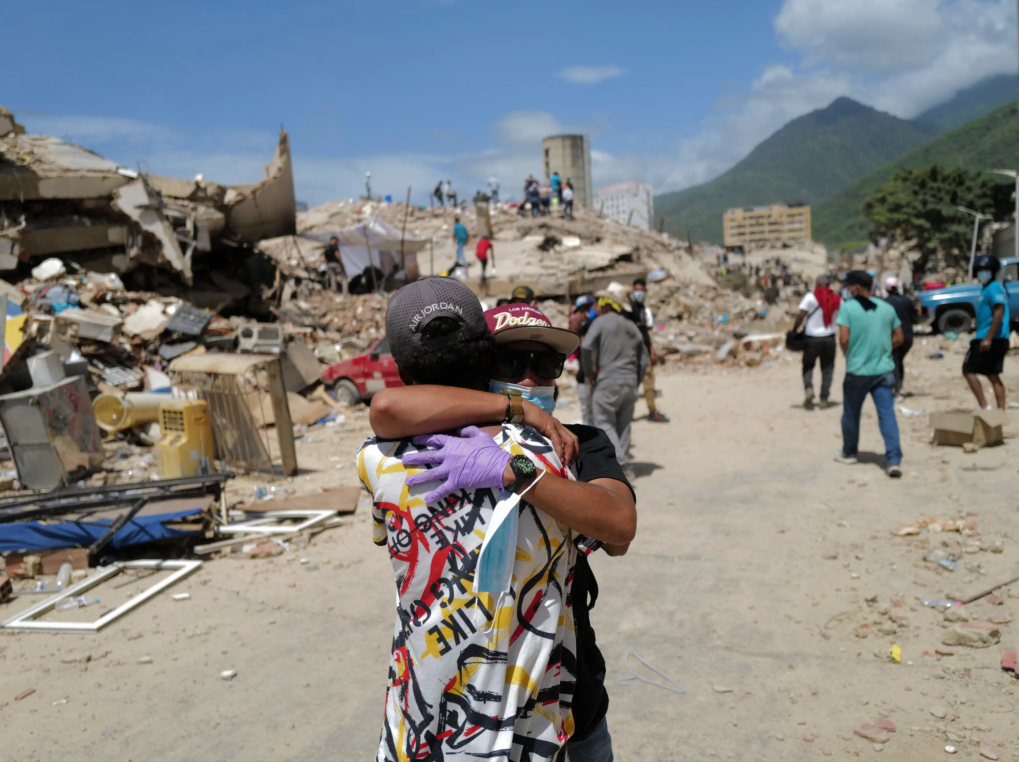 Death toll rises to 1,430 in Venezuela quake as UN estimates damage at 6% of GDP
