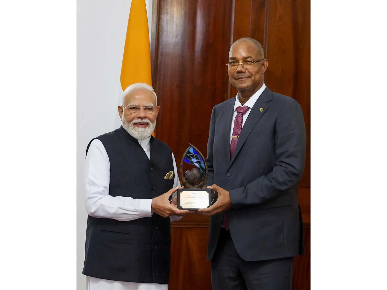 PM Modi receives Guardian of the Blue Horizon award by Seychelles, becomes 1st Indian PM to address National Assembly