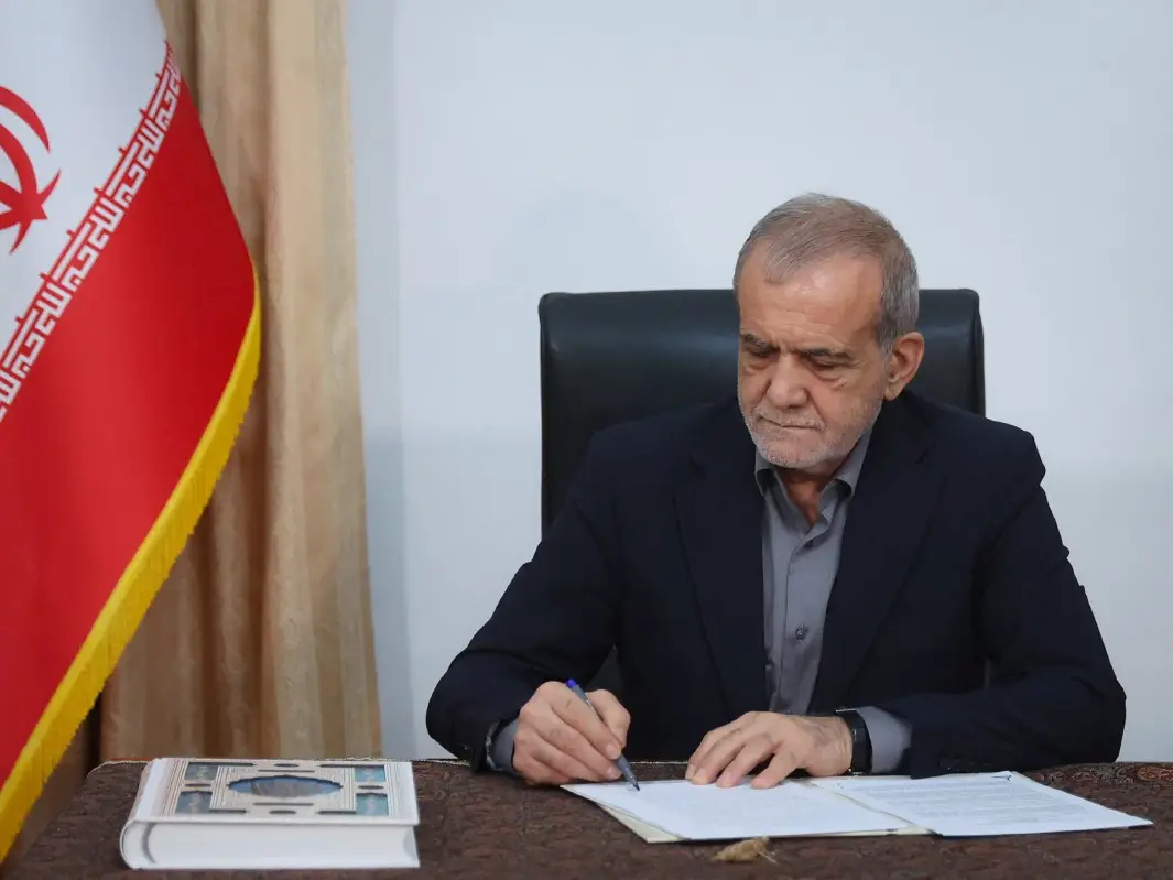 Pezeshkian claims Iran’s frozen assets worth $6 billion to be released Pezeshkian claims Iran’s frozen assets worth $6 billion to be released