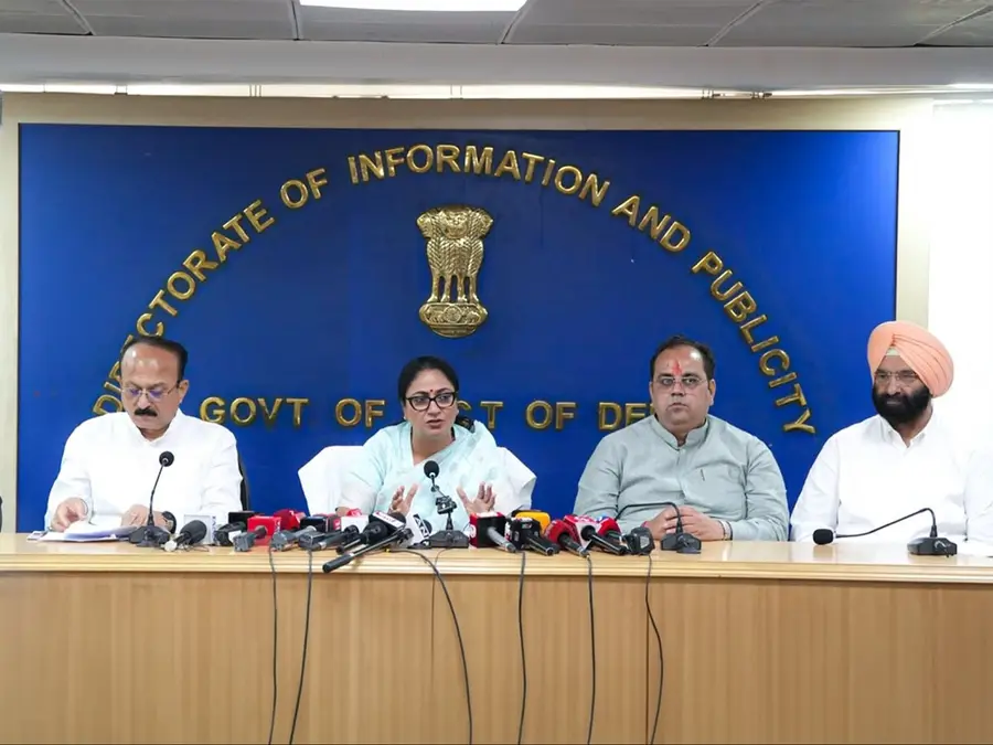 Delhi’s EV policy: No tax, registration fees on electric cars under Rs 30 lakh, no new petrol bikes from 2028