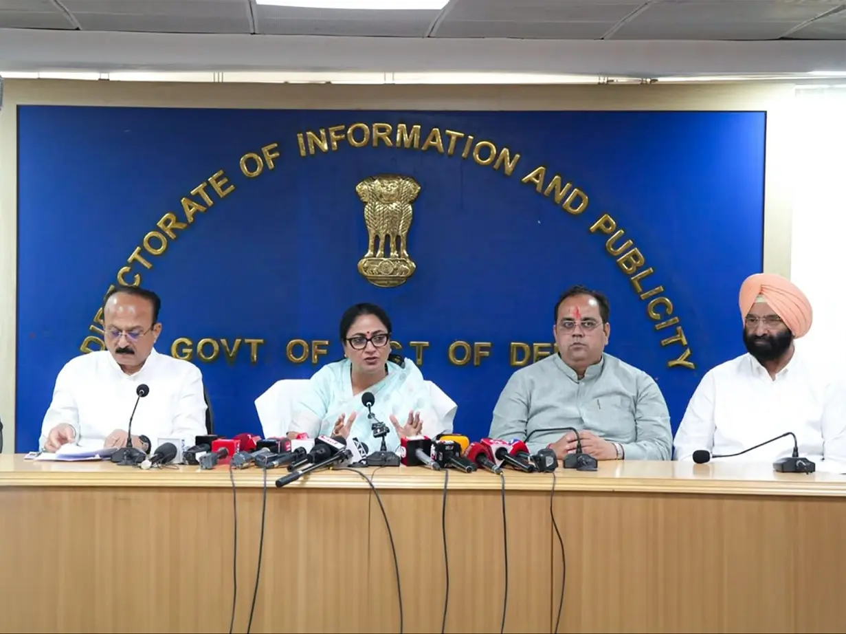 Delhi’s EV policy: No tax, registration fees on electric cars under Rs 30 lakh, no new petrol bikes from 2028 Delhi’s EV policy: No tax, registration fees on electric cars under Rs 30 lakh, no new petrol bikes from 2028