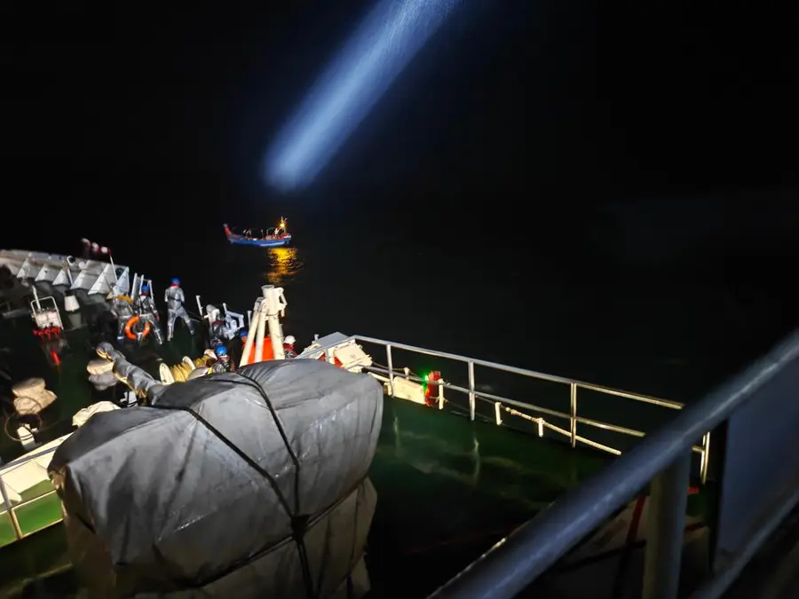 Amid rough seas, Indian Coast Guard rescues 6 fishers off Mangaluru using remote-controlled buoys
