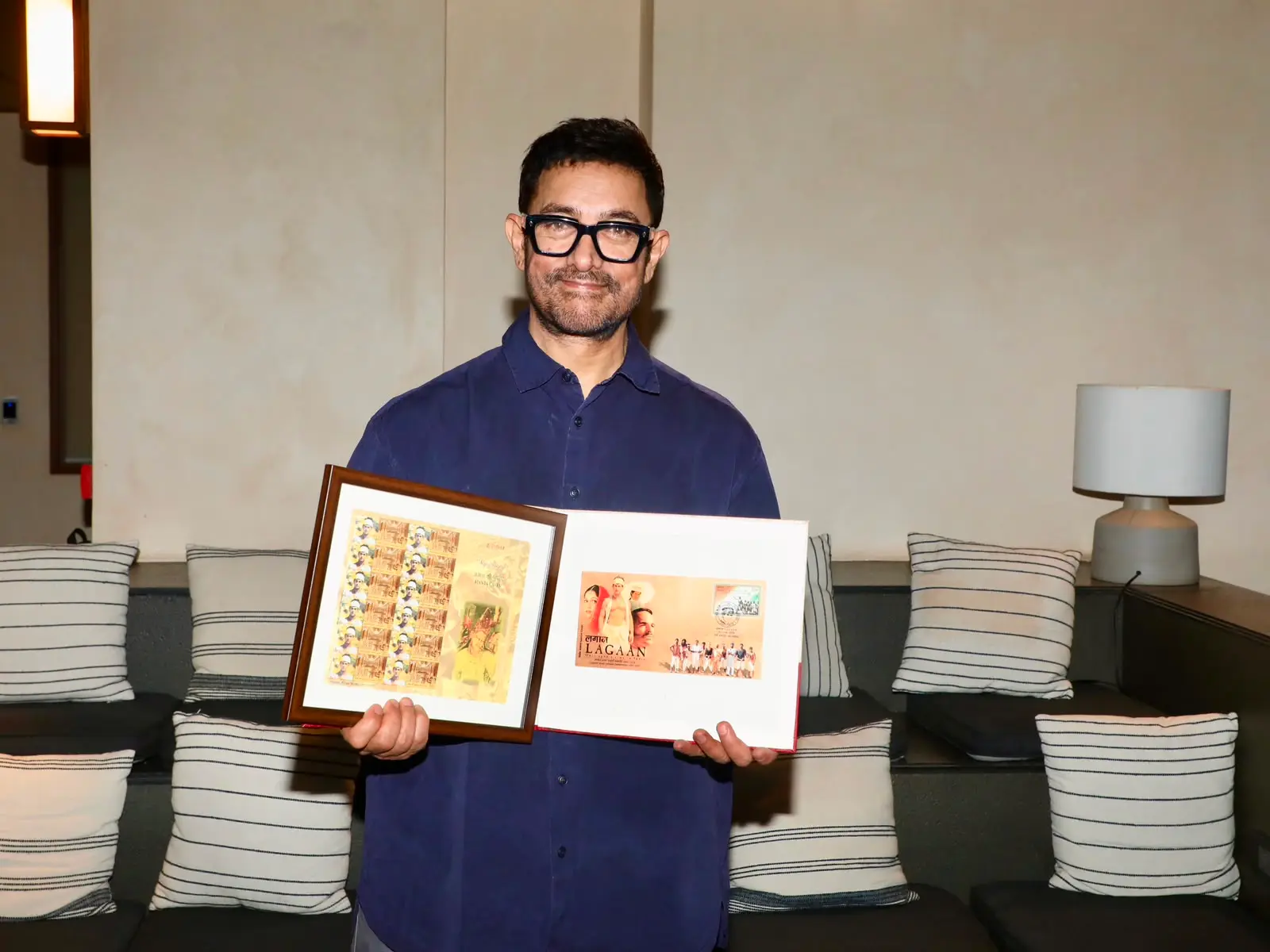 India Post honours Aamir Khan Productions’ with a commemorative cover after Lagaan's 25th anniversary India Post honours Aamir Khan Productions’ with a commemorative cover after Lagaan's 25th anniversary