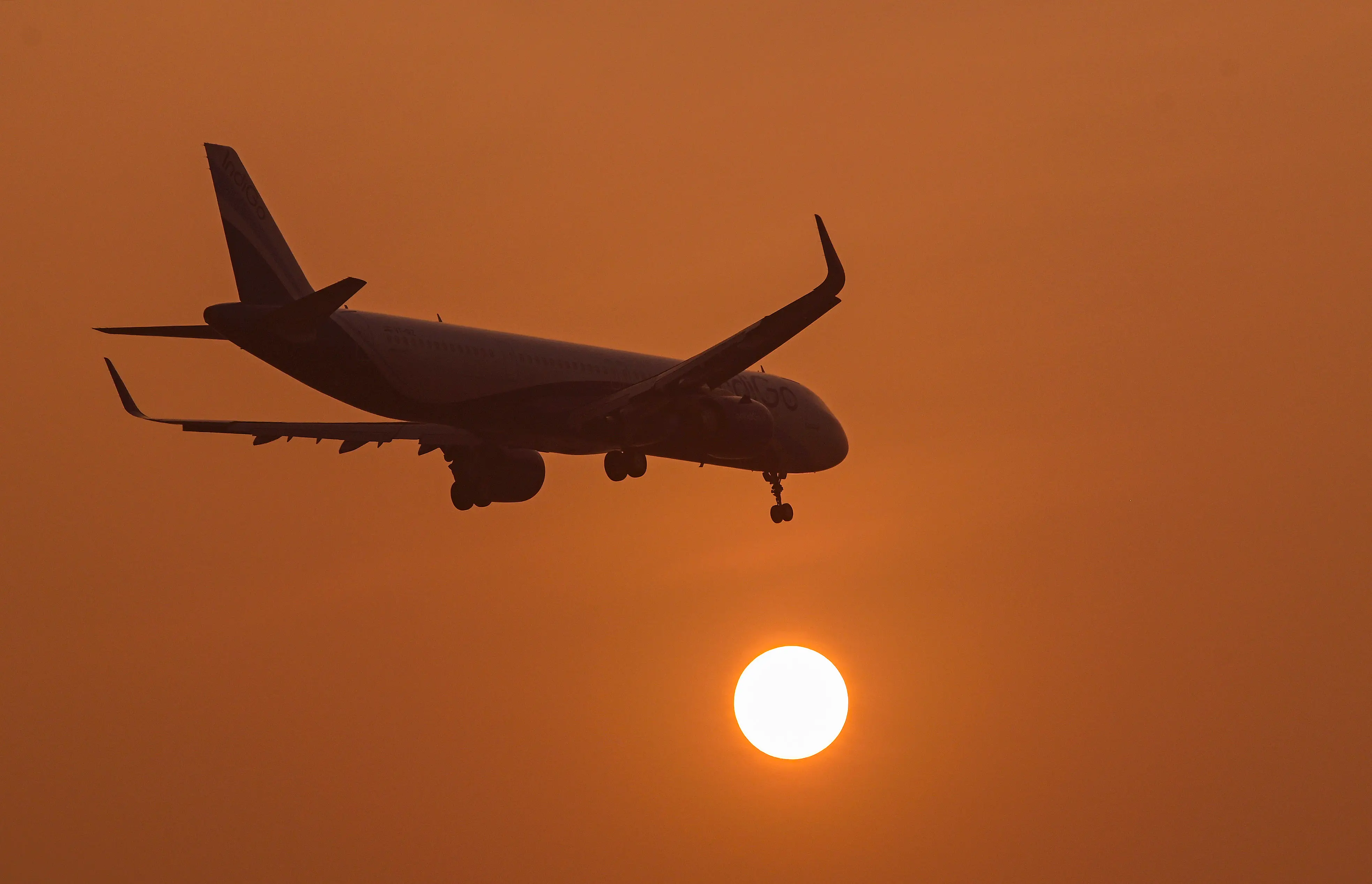 India cuts jet fuel prices by Rs 5 amid falling global oil costs: Will airfares get cheaper?