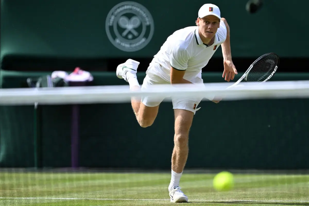 Wimbledon 2026: Jannik Sinner overcomes Nuno Borges, Aryna Sabalenka passes tough test to advance to third round